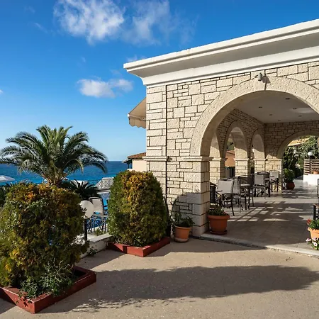 Sunset Triple 2 Lefkáda